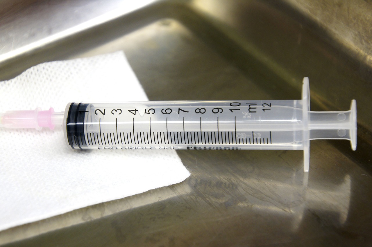 syringe-1763909_1280